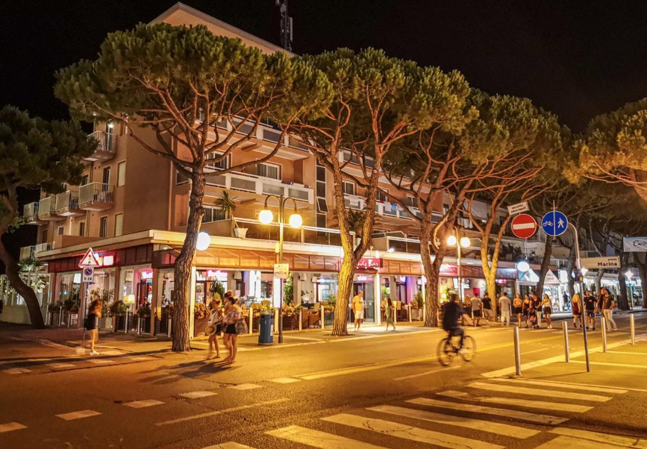 Hotel D'Annunzio Lido di Jesolo Eksteriør billede