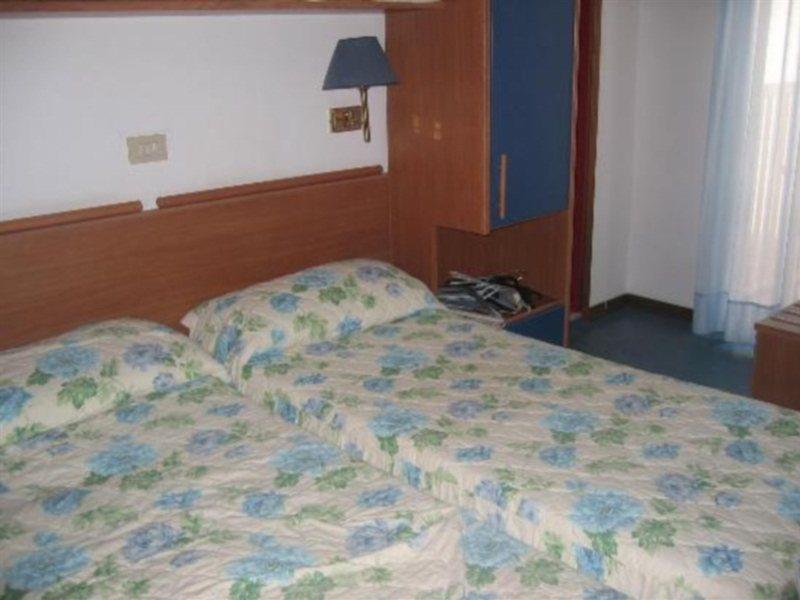 Hotel D'Annunzio Lido di Jesolo Eksteriør billede
